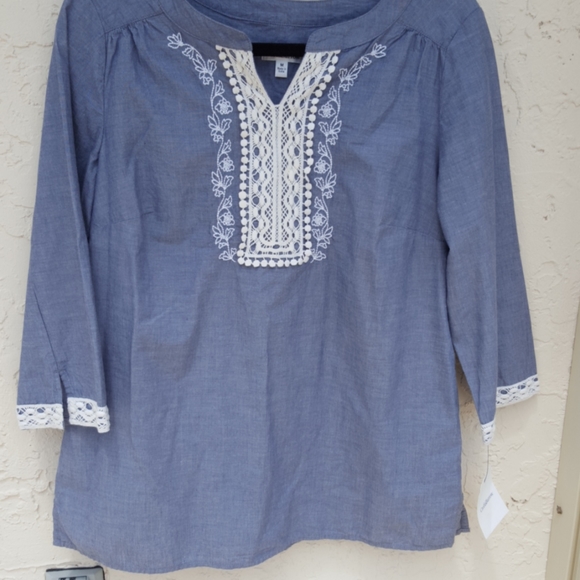 Croft & Barrow 100% Cotton Embroidered Blouse - Picture 2 of 15